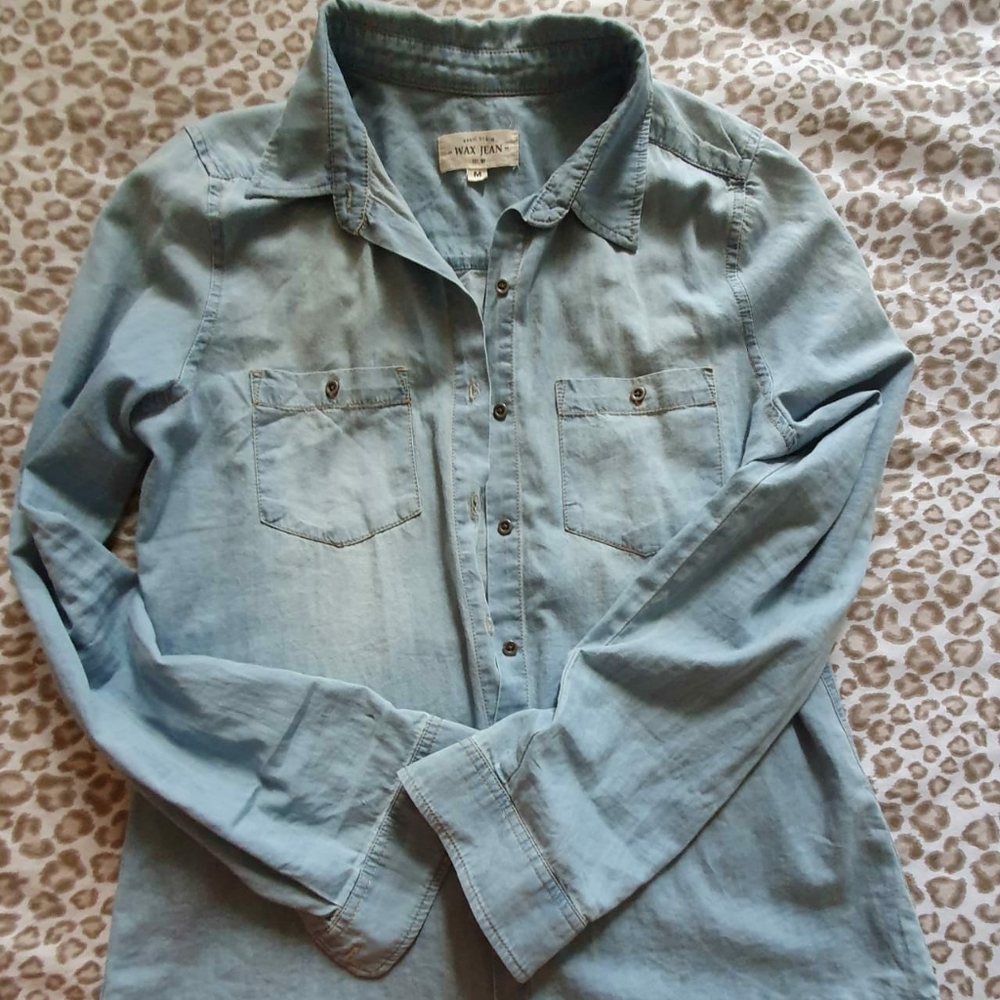 Denim long-sleeved shirts